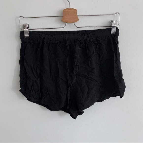 H&M Pants - 3/20$ Divided H&M Black Shorts with Drawstring